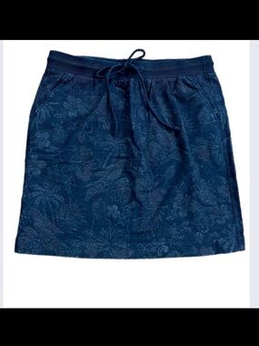 Tommy Bahama Indi Floral skirt indigo blue. Sz. med. EUC.